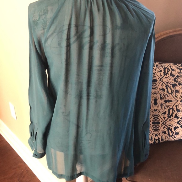 Beautiful Teal Crisscross Blouse - Picture 5 of 7